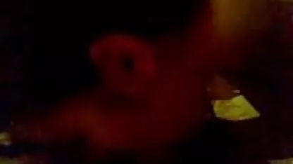 Preplanula djevojka na kastingu izbacila je spermu od najbolja jebacina glave do pete