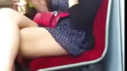 Suze trudnu ljubavnicu u jebacina na moru sve rupe