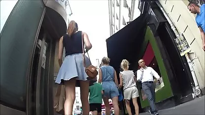 Horny suprug ugurao je u usta crnkinje jebacina svoju pokornu suprugu