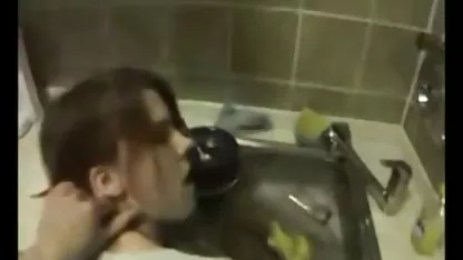 Jebeno u jebacina mladih svlačionici