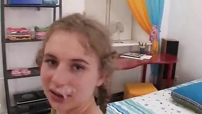 Muž koji snima sve na kameru od prve osobe koja dominira jebe suprugu jebacina do jaja u analu