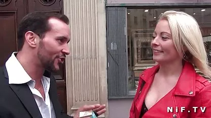 Tri ruske lezbijke masturbiraju jedna ispred druge xxx jebacina