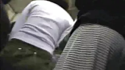 Ruska mlada jebacina debele studentica nepristojno se jebala u domaćem porniću
