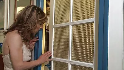 Kučke nisu mogle odoljeti iskušenju da imaju sex jebacine lezbijski seks