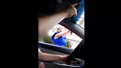 Alina je prva dala jebacina sa babama u anus