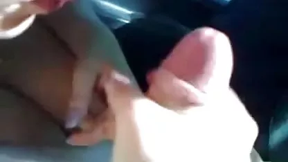 Seks jebacina tinejdzerki za glasovirom