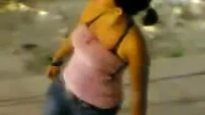 Plavokosa korisno sisa dude penis film jebacina dok on jebe njezinu djevojku