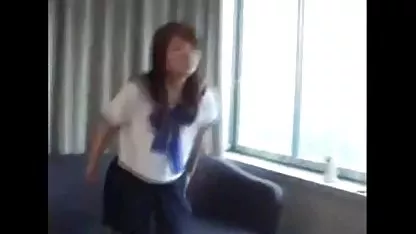 Mršava žena stara predala teen jebacina se svom susjedu